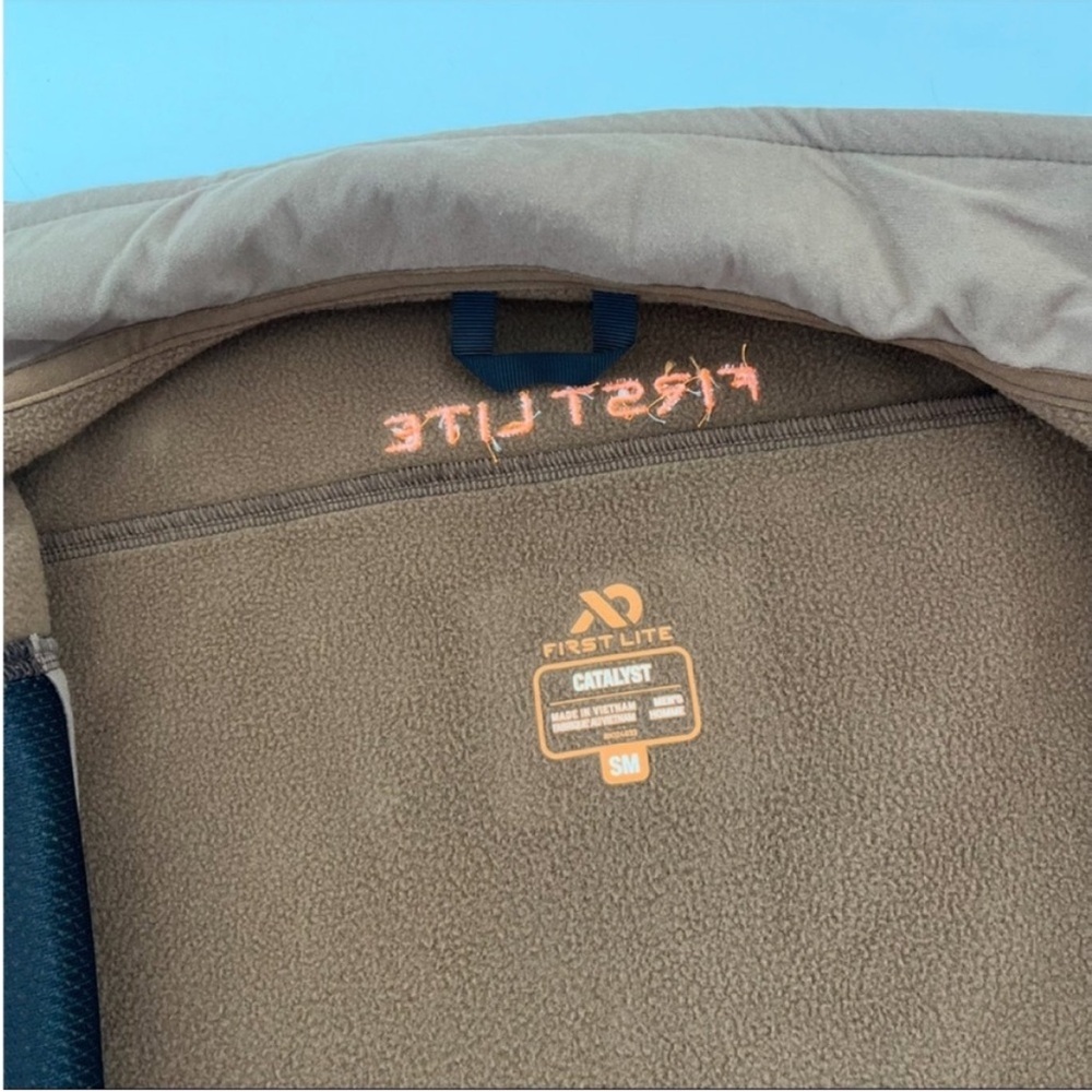 First Lite Catalyst Vest Small NEW - Picture 4 of 5